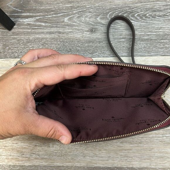 Kate spade color block wristlet - Picture 4 of 6